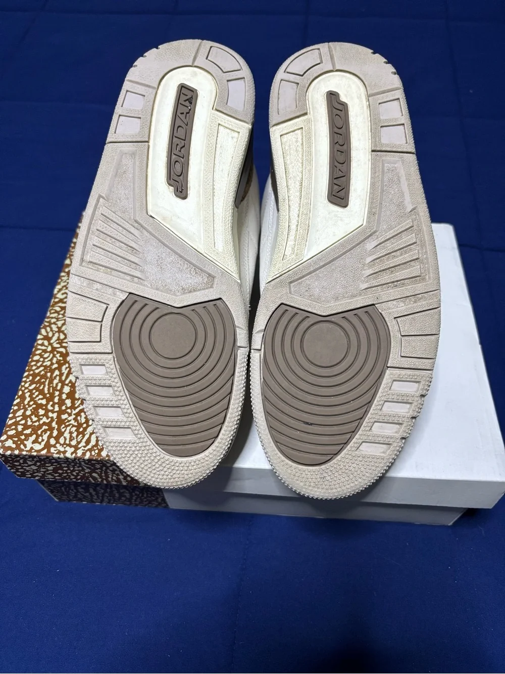 Jordan 3 Retro Palomino 2023 Size 9